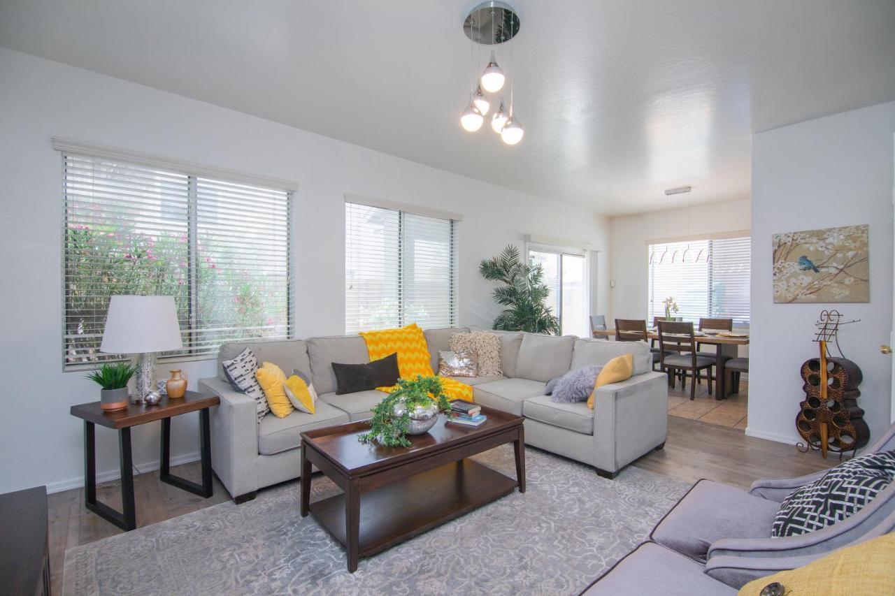 Stylish Home Phoenix - Low Rates Now! Εξωτερικό φωτογραφία